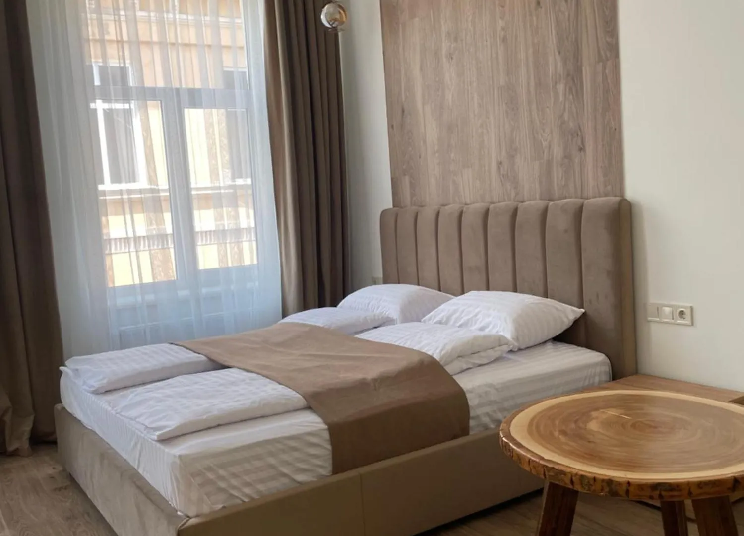 Тиктора, 3 Центр Apartment Lviv